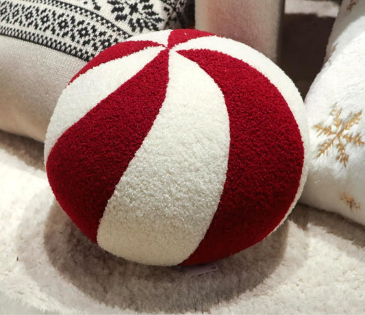 Cozy Teddy Peppermint Round Pillow